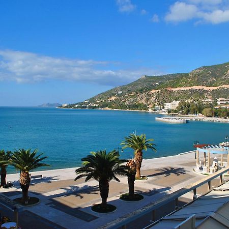 Grand Hotel Loutraki ภายนอก รูปภาพ