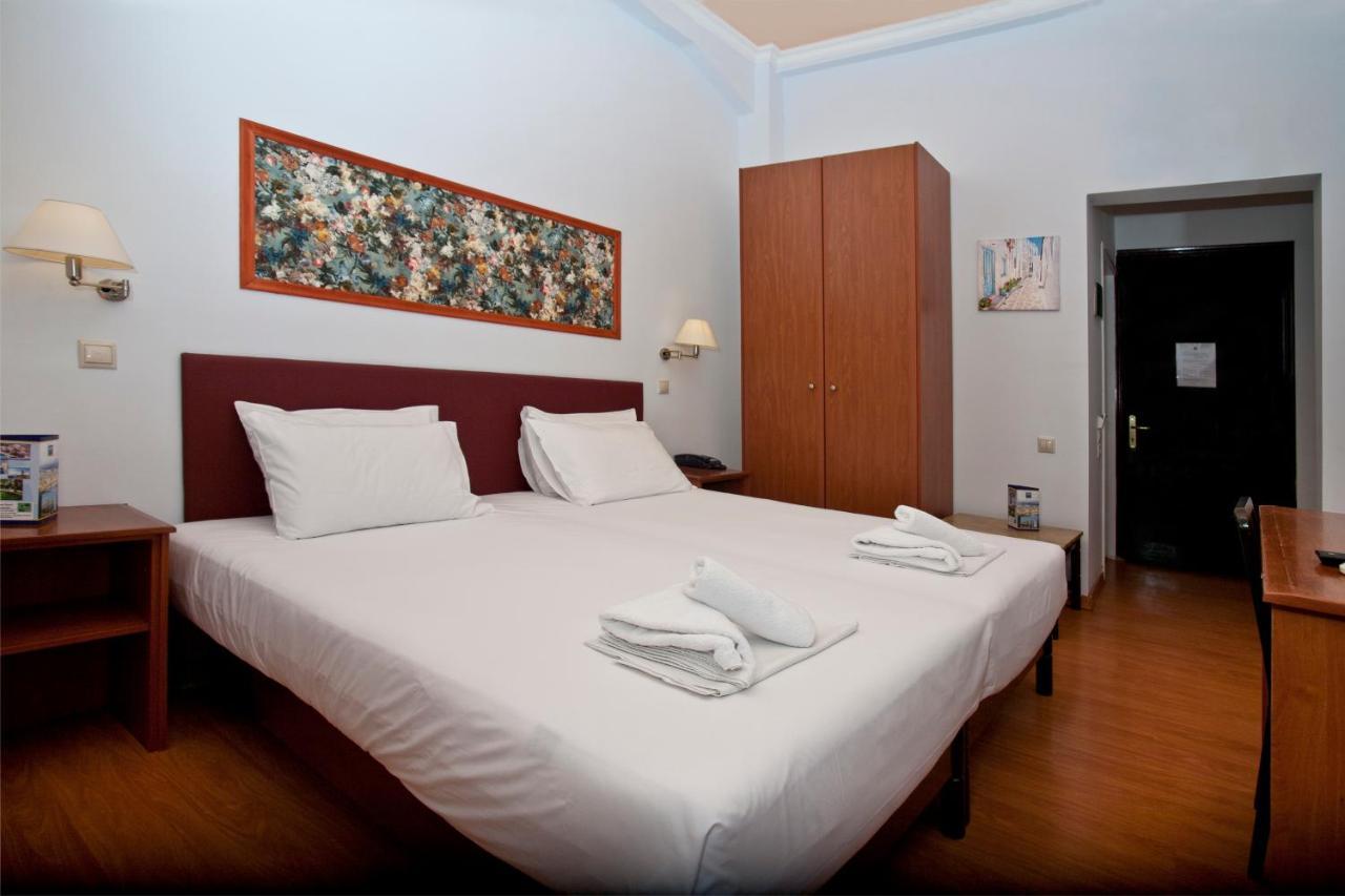 Grand Hotel Loutraki ภายนอก รูปภาพ